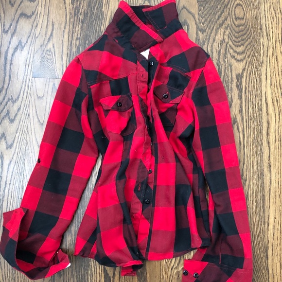 Tops - *SOLD***buffalo plaid button down shirt